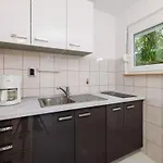 In 39264 Jadranovo