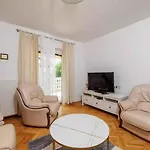 In 39264 Apartment