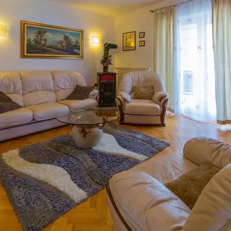 Apartment In 39264 Jadranovo