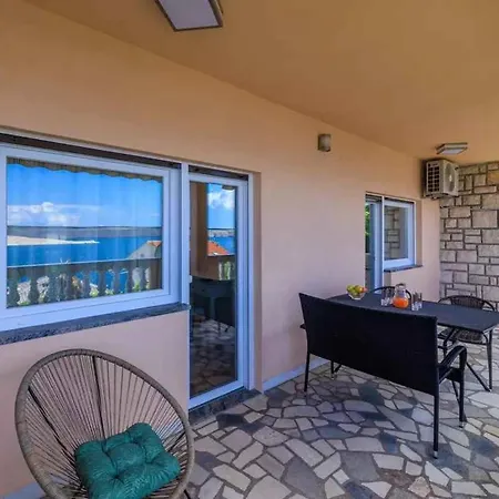 Apartment In 39264