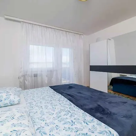 Apartment In 39264 Jadranovo