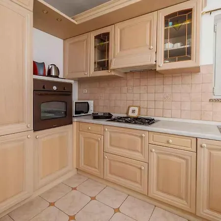 In 39264 Apartment *